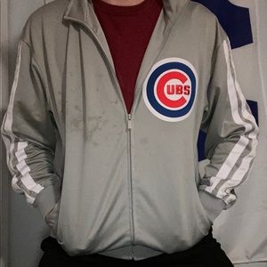 Grey zip up cubs jacket